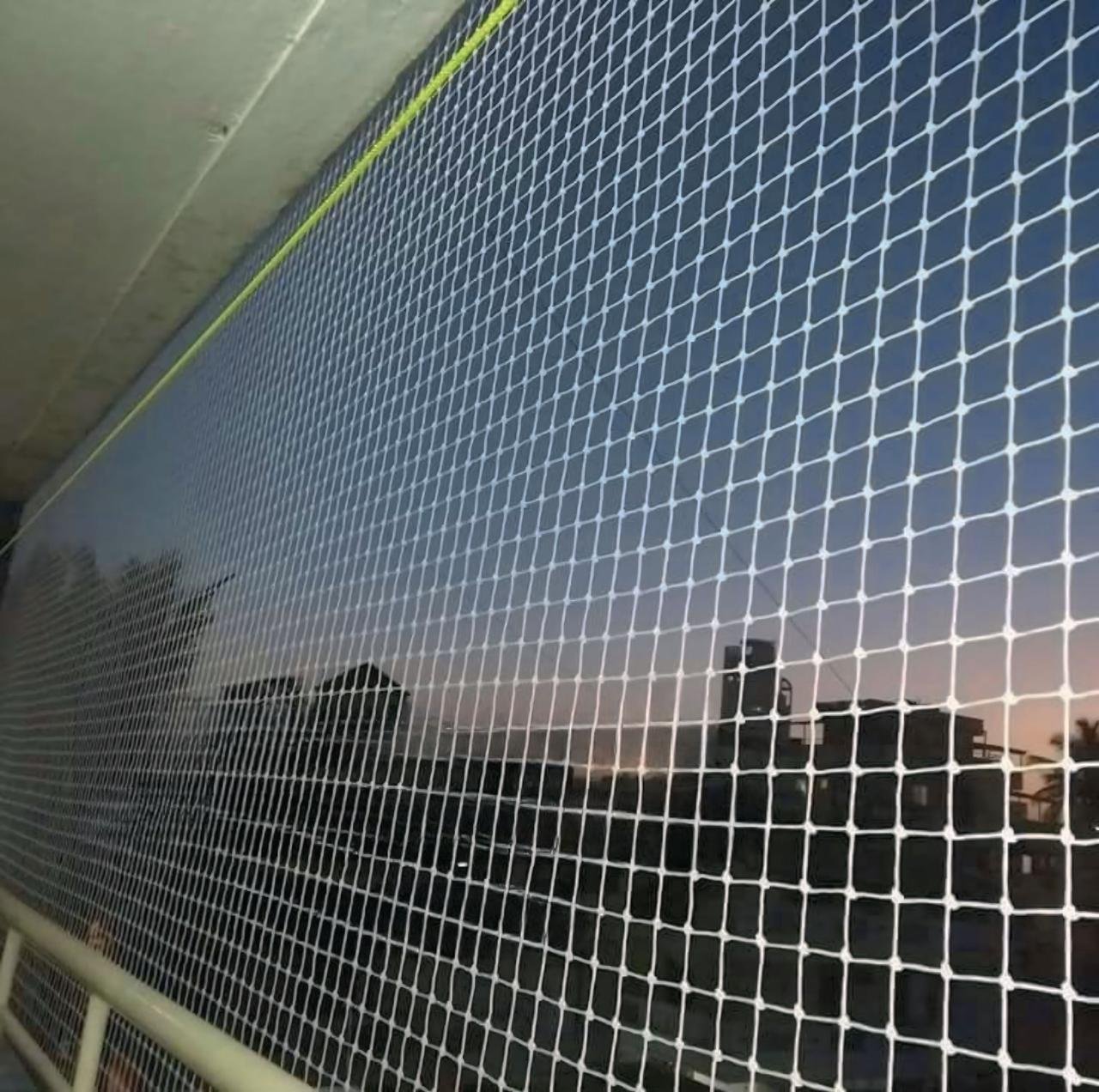 Balcony bird net 2